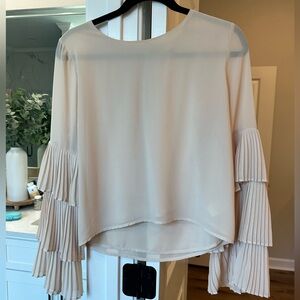 lulus ruffle sleeve top